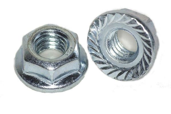 Гайка з фланцем, DIN 6923, М4